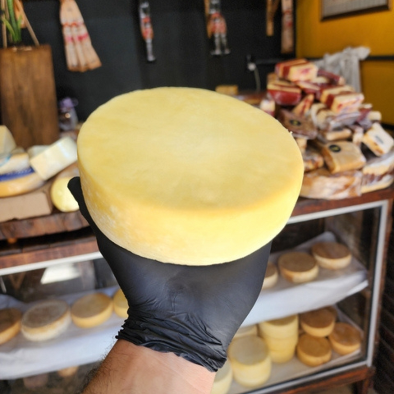 Queijo Canastra Meia Cura 1kg/1,2kg